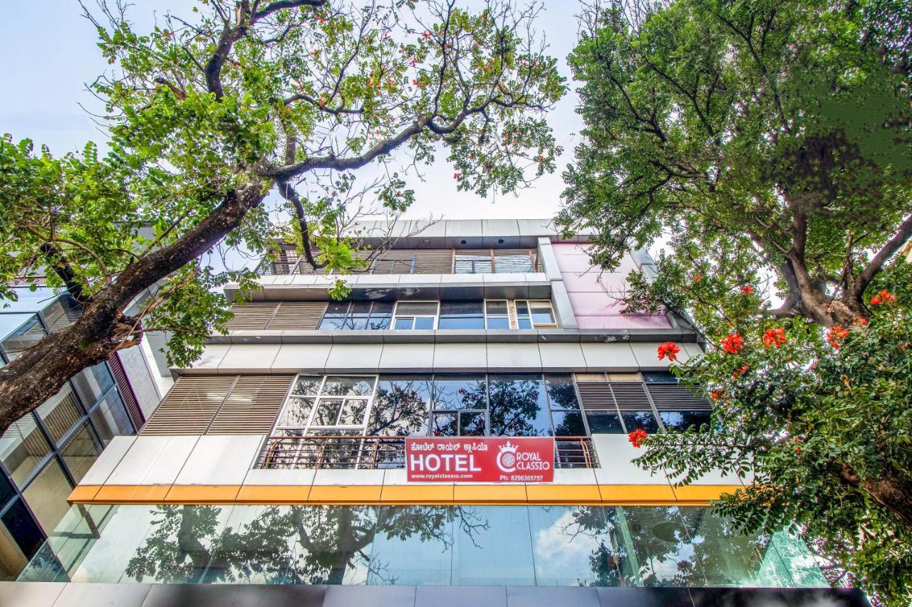 Hotel Royal Classio, Bengaluru Zewnętrze zdjęcie