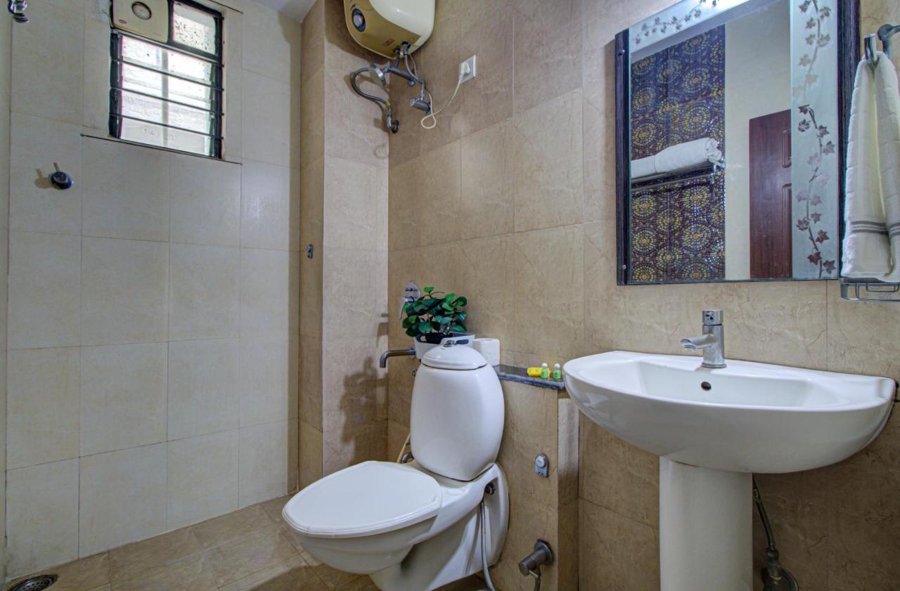 Hotel Royal Classio, Bengaluru Zewnętrze zdjęcie
